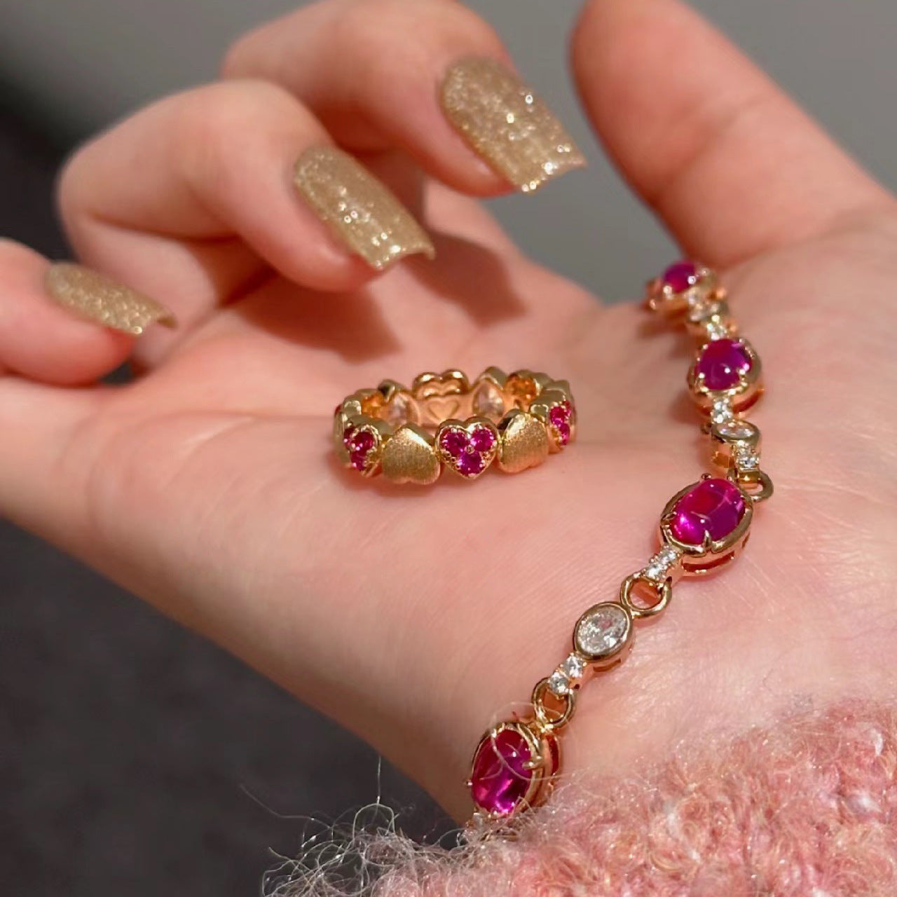 Sweetheart Vintage Brushed Zircon Ring Red Corundum